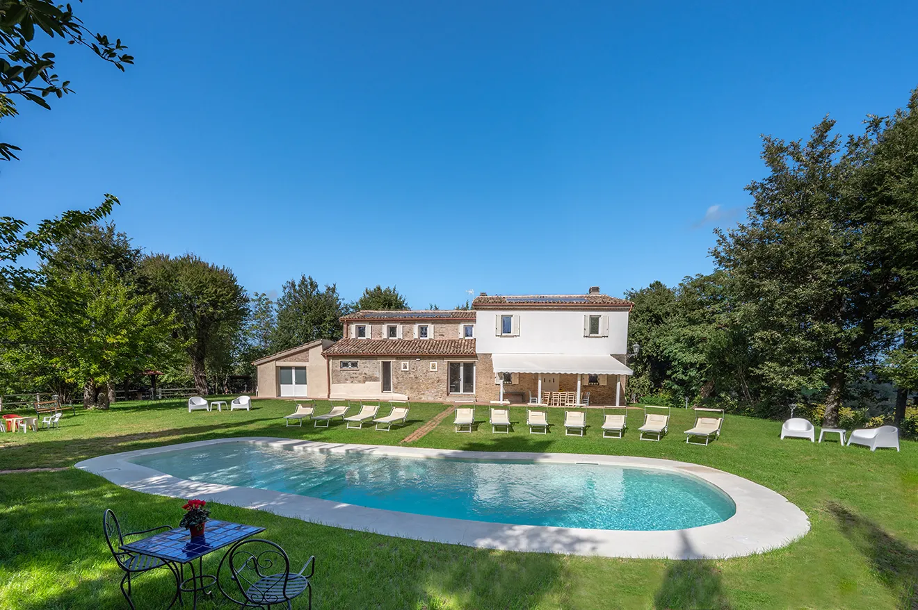 esterni-villa-ai-caprioli-2