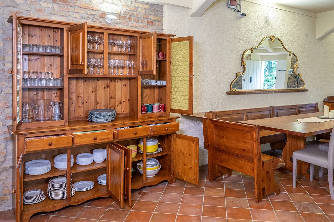cucina-villa-ai-caprioli-mondaino-2